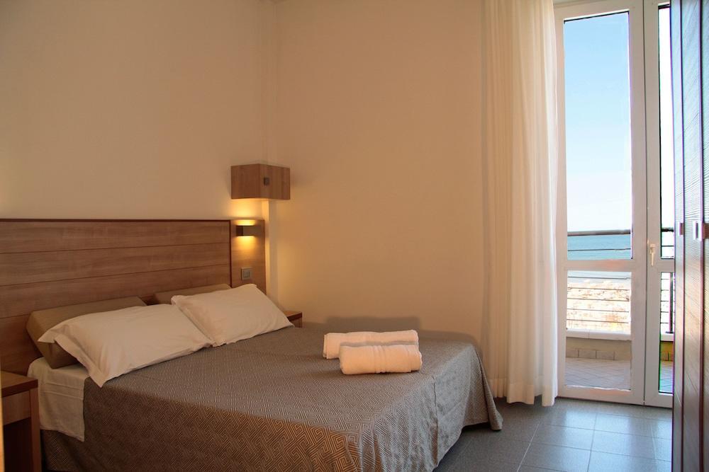 Hotel Bellevue Κατόλικα Εξωτερικό φωτογραφία