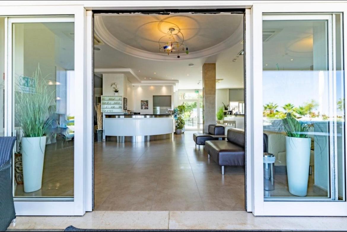 Hotel Bellevue Κατόλικα Εξωτερικό φωτογραφία